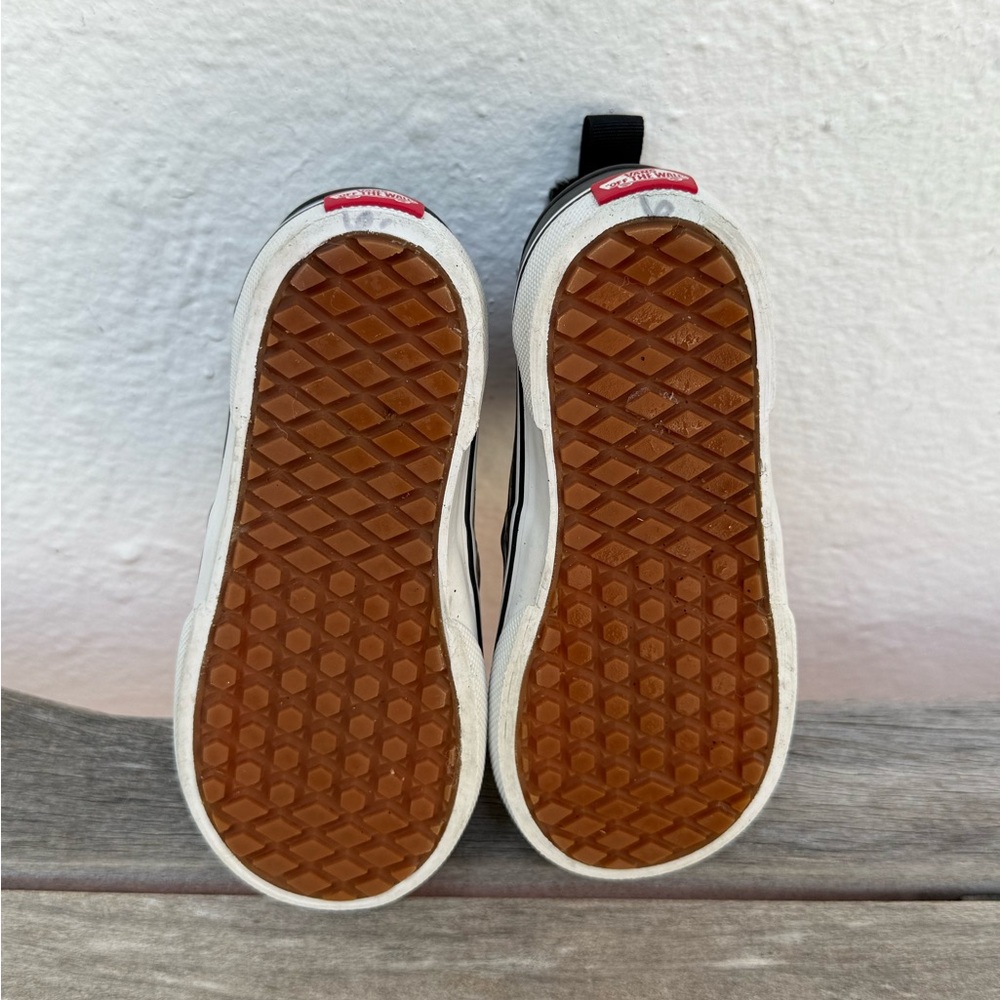 Vans Kids Black and White Checkered Waterproof Boots - Picture 13 of 15